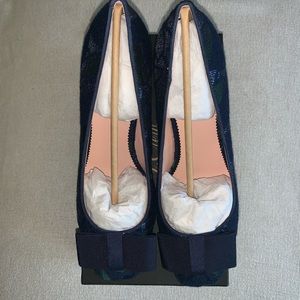 2 1/4 Inch Cloth Glitter Heal Shoe